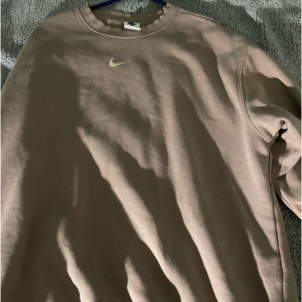 Nike beige oversized crew neck